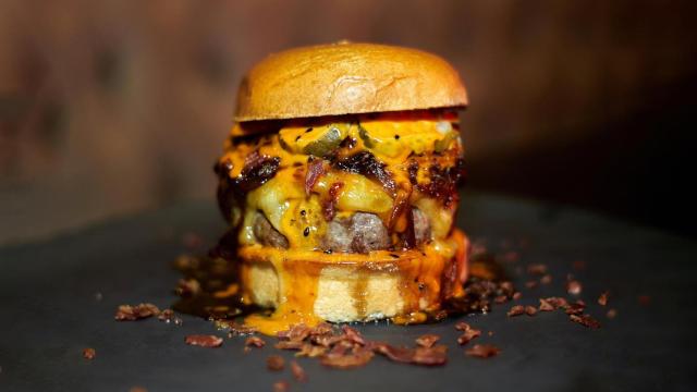 Imagen de una hamburguesa.