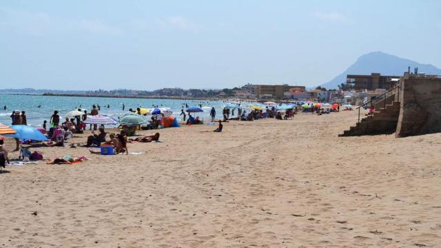 La playa de Les Deveses de Dénia.
