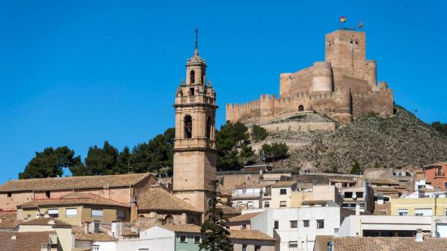 El castillo es uno de los encantos de esta localidad.
