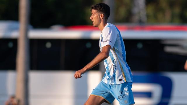 Juanpe durante un partido de pretemporada con el Málaga CF