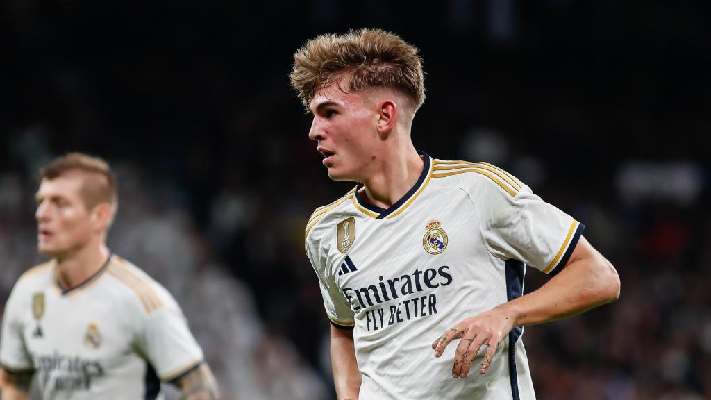 Nico Paz, con el Real Madrid