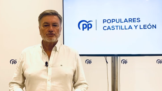 El secretario autonómico del Partido Popular de Castilla y León, Francisco Vázquez, habla del caso de Juan Luis Cepa