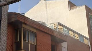 Imagen de los bomberos durante el incendio