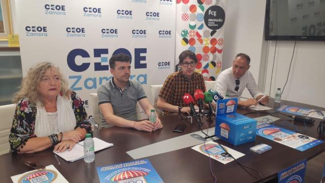 Presentación de la campaña 'Comercio FROmajo'