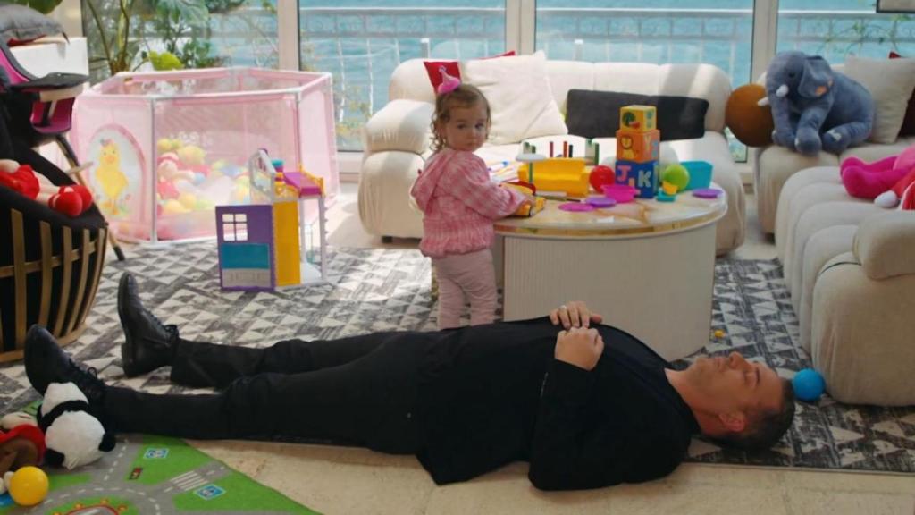 Escena del episodio final de 'Pecado original'.