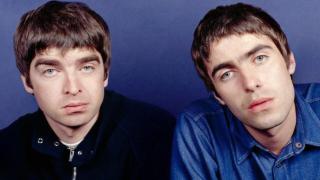 Noel y Liam Gallagher.