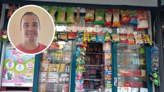 Alberto y su quiosco