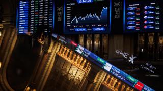 Panel del interior de la Bolsa de Madrid.