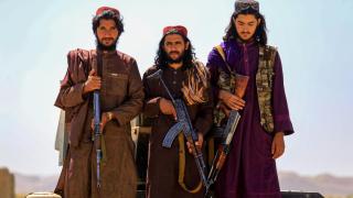 Patrulla de seguridad talibán en Kabul.