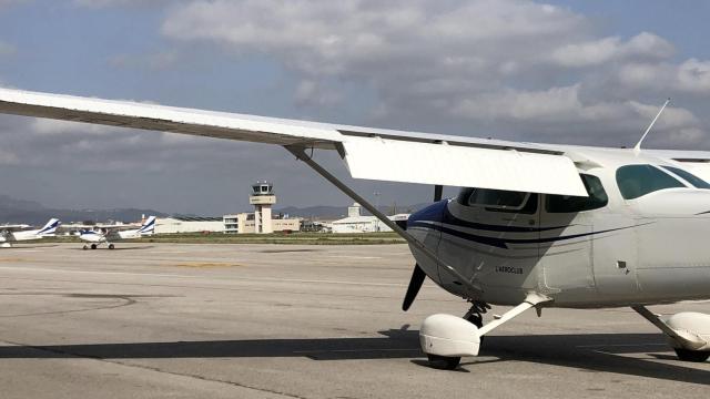 Xavi reveló que su empresa busca acercar la aviación a la gente común.