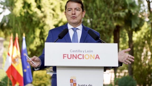 El presidente de la Junta de Castilla y León, Alfonso Fernández Mañueco, ofrece una rueda de prensa para analizar temas de actualidad.