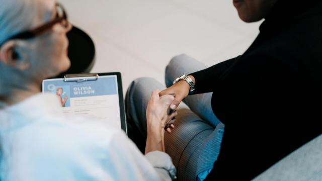 Una entrevista de trabajo.