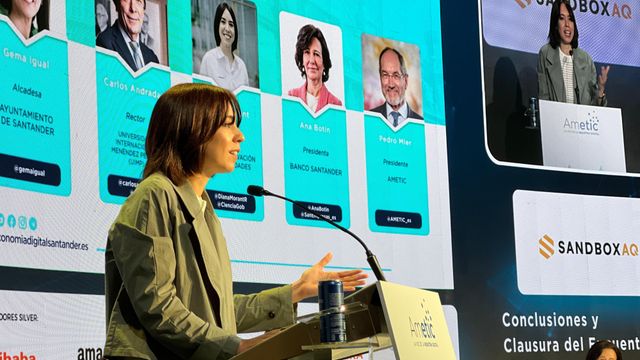 La ministra Diana Morant, en el encuentro de la patronal Ametic.