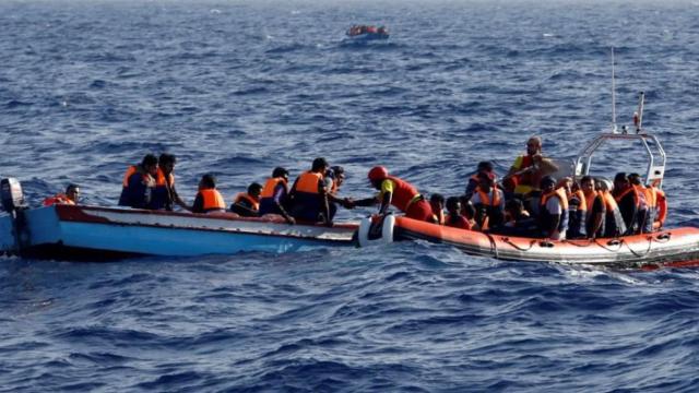 Rescate de migrantes frente a las costas de Libia. Imagen de archivo.