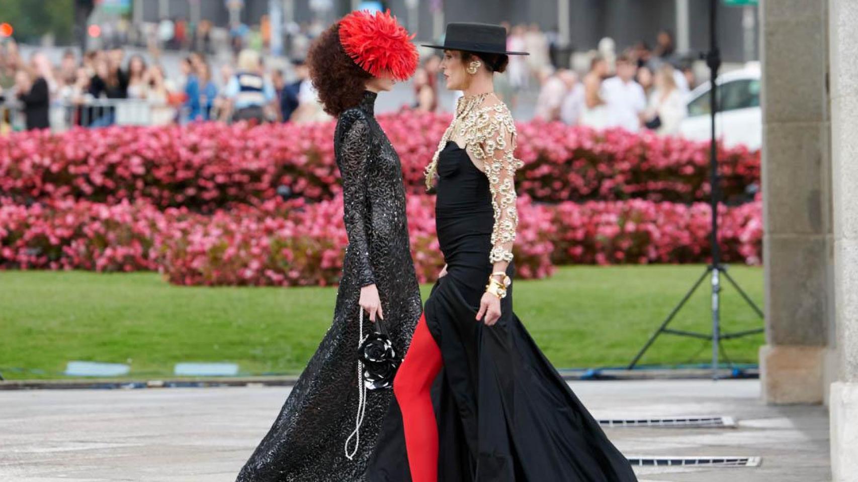 Madrid es Moda arranca con un desfile inaugural en la Puerta de Alcalá: las mejores imágenes