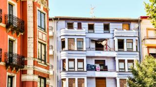 Vistas a los edificios de una ciudad española.