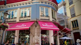 La pastelería Lepanto en calle Larios.