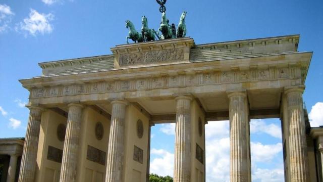 Un recorrido por los barrios históricos y más populares de la ciudad de Berlín.