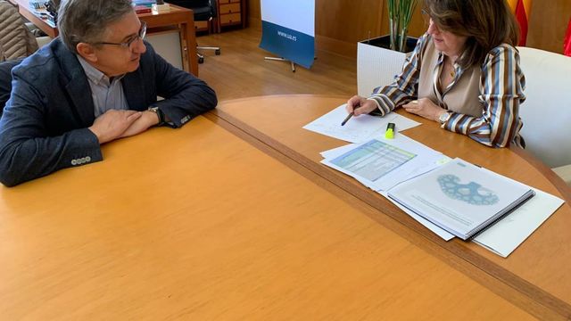 José Antonio Rovira y Amparo Navarro, en una reunión en 2023.