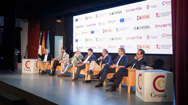Juan Antonio Molina, Rafael Martínez-Peñalver, José Cristóbal Jiménez,  Arturo Criado, Simón Onrubia, Ramón Zubiaga y Jorge Juan Jiménez.
