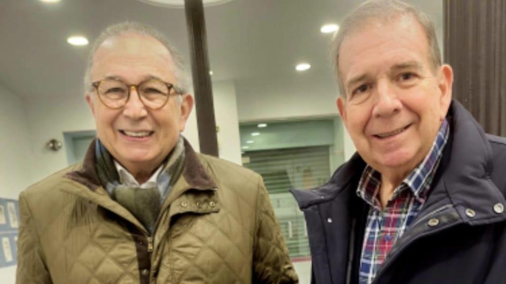 Edmundo González junto al exembajador de Juan Guaidó en Hungría, Enrique Alvarado.