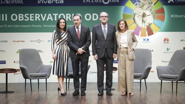 Cruz Sánchez de Lara, Pedro J. Ramírez, Ángel Gabilondo y Charo Izquierdo.