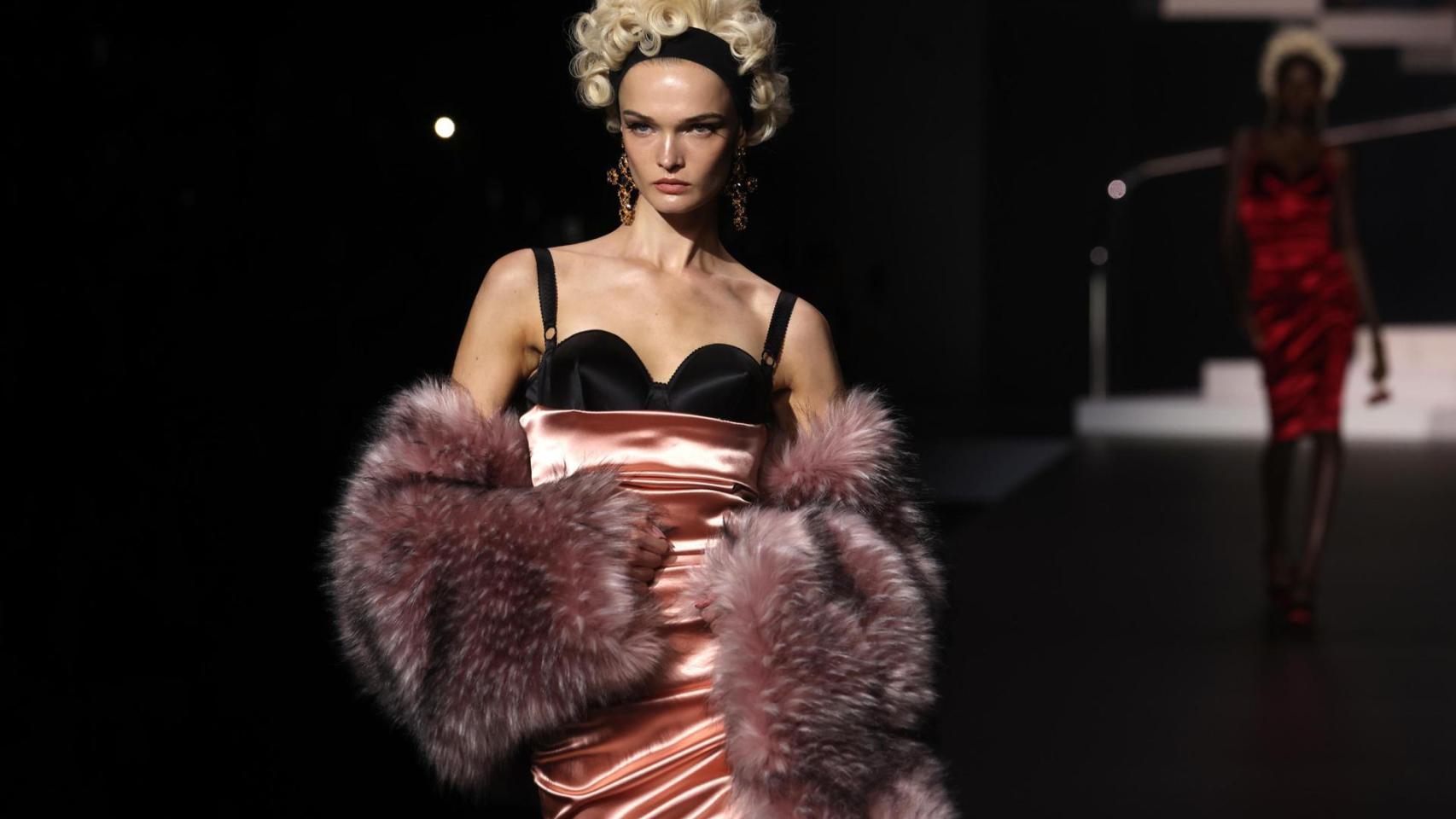 Dolce & Gabbana rinde tributo a Madonna con su colección primavera-verano 2025