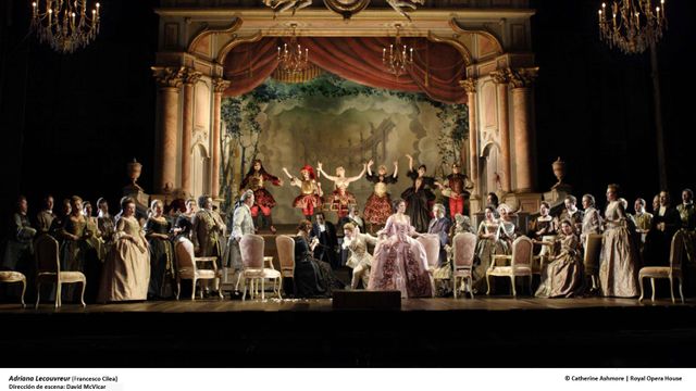 Imagen de la retransmisión de 'Adriana Lecouvreur'