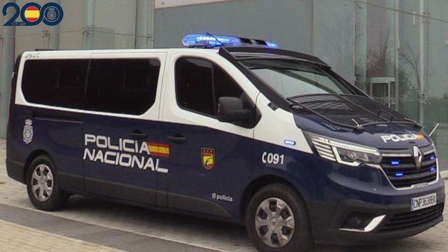 Furgón de la Policía Nacional