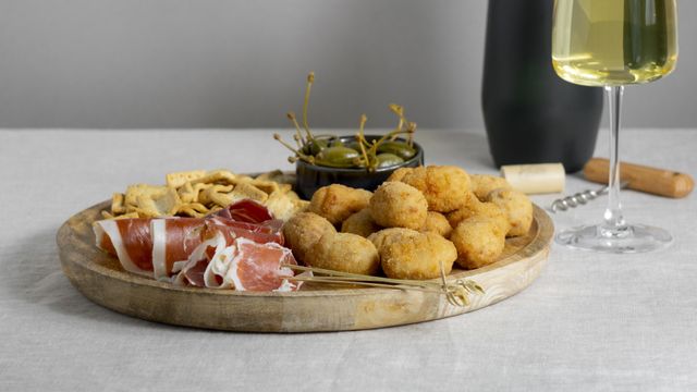 La feria 'gastro' de un pueblo de Córdoba con las mejores tapas, vinos y conciertos gratis de flamenco.