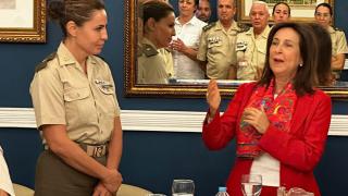 La única mujer en el Ejército especializada en yihadismo: Los terroristas se están financiando con la ruta migratoria de Canarias