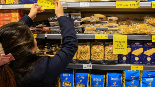 Los precios de diversos alimentos podrían aumentar su costo de manera exponencial.