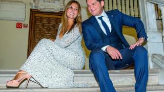 Los difíciles días de Silvia, la mujer de Manu Tenorio y su apoyo tras el escándalo de los inquiokupas: su discreción