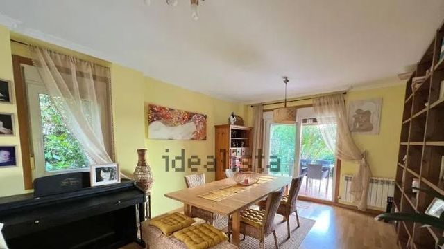 Vivienda en venta en la parroquia de Aríns