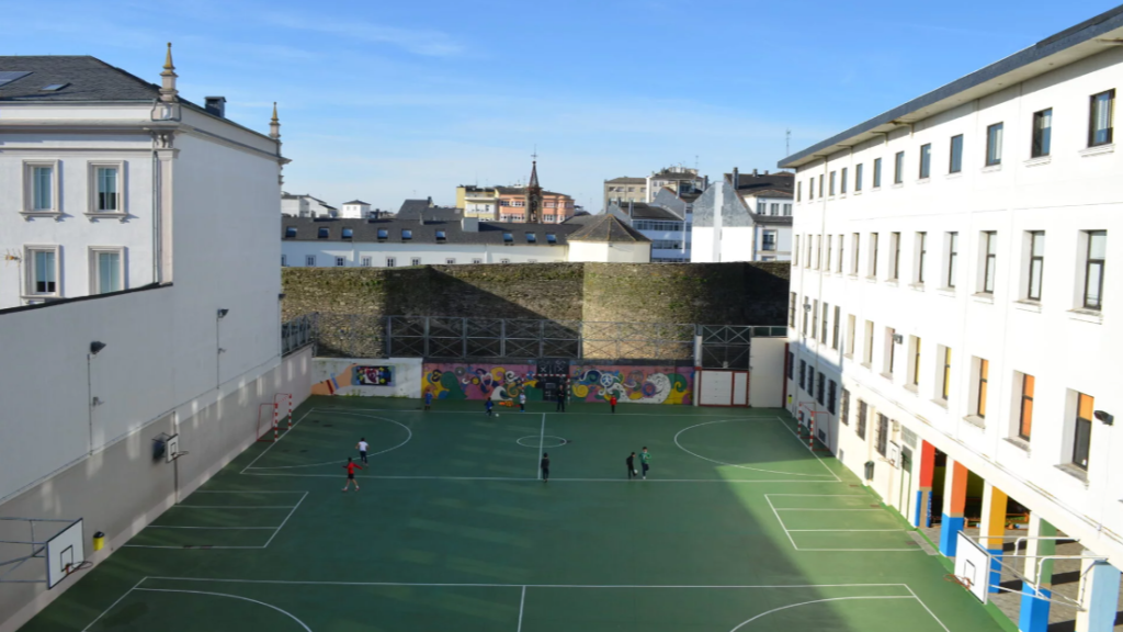 Colegio de los hermanos Maristas.