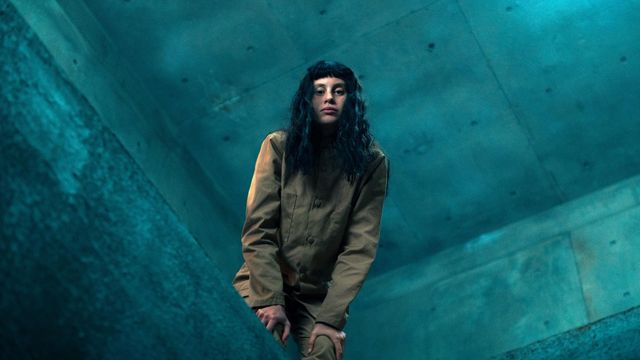 Milena Smit como Perempaun en la película 'El hoyo 2'.