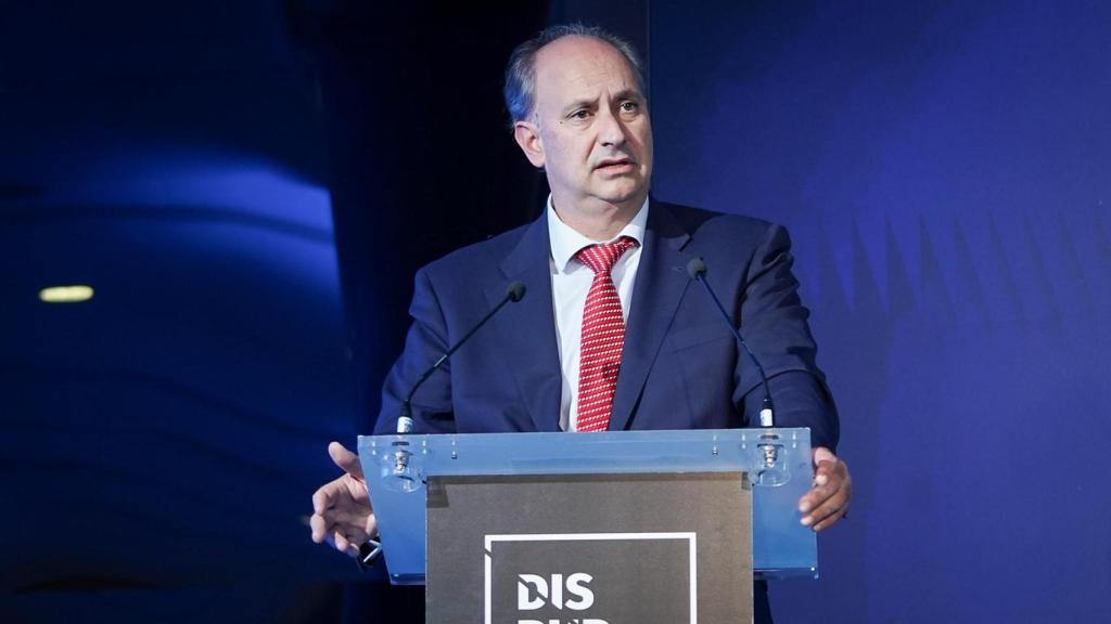 El consejero de Digitalización, Miguel López -Valverde, durante su intervención.