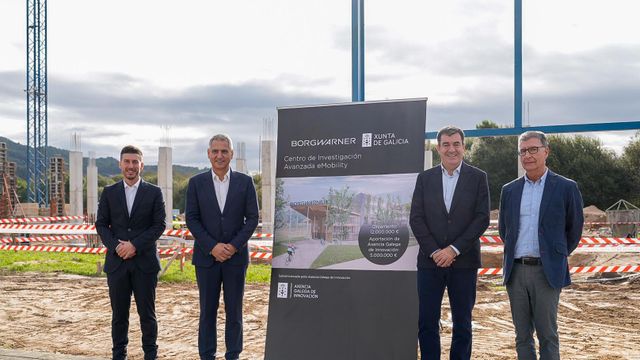 Visita al Centro de Investigación Avanzada eMobility de BorgWarner.
