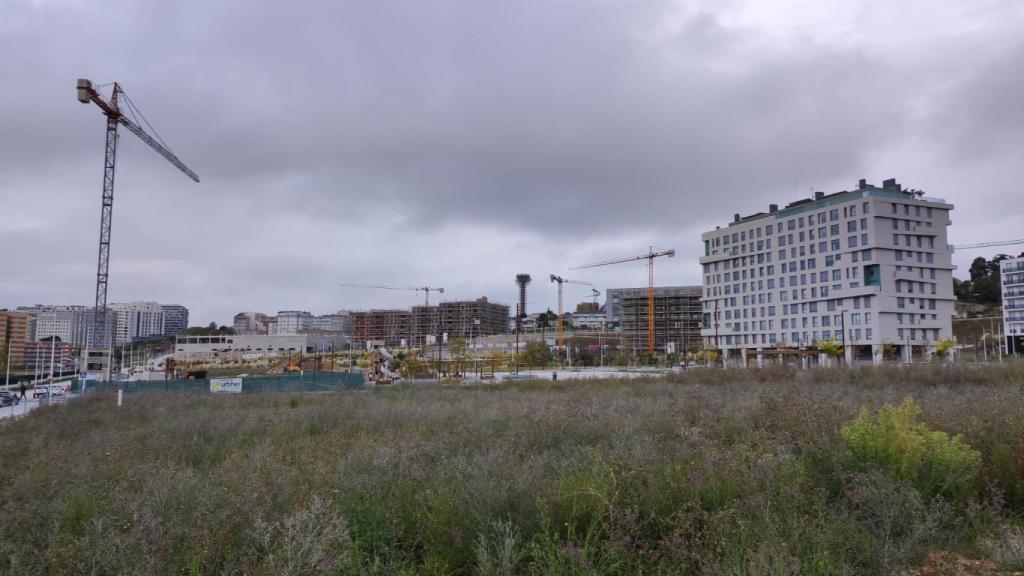 Edificaciones nuevas en el barrio de Xuxán de A Coruña.