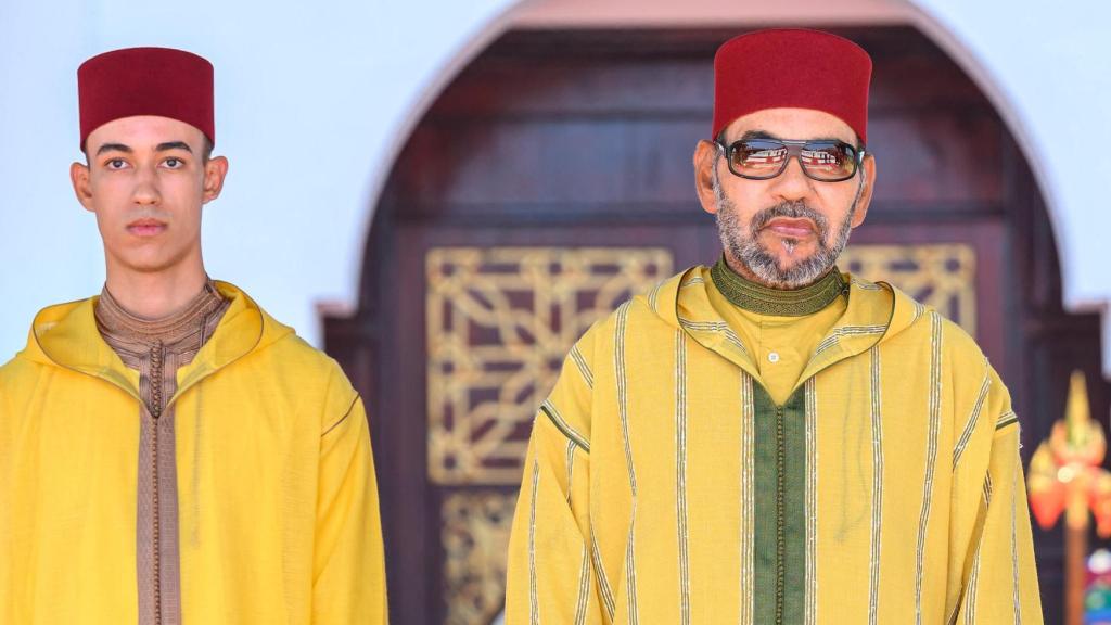 Moulay Hassan y Mohamed VI, en uno de sus últimos actos en conjunto.