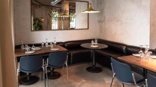 El 'boom' de los ultramarinos de lujo en Madrid: vuelven las barras de siempre con platos de cuchara, pero más caros