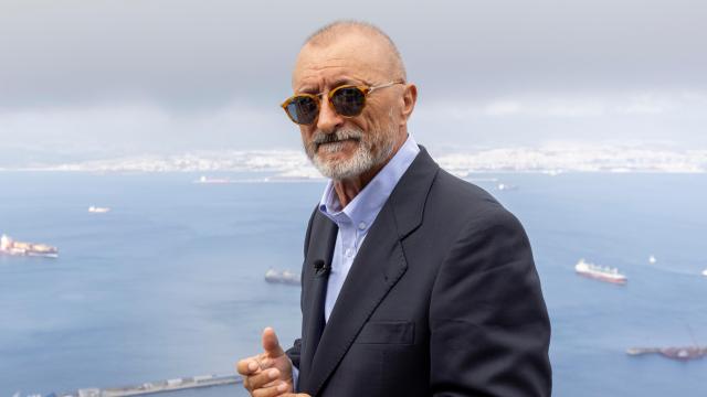 Arturo Pérez-Reverte. Foto: Jeosm.