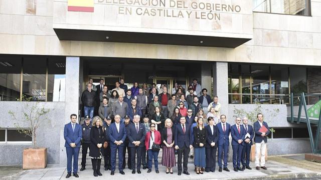 Minuto de silencio por Mlinka en la Delegación del Gobierno de Castilla y León