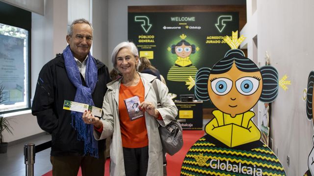Globalcaja escenifica su apoyo a la cultura premiando a los micromecenas de Abycine