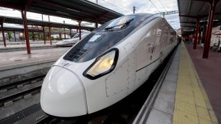 Imagen de archivo de un tren AVE.