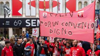 Trabajadores de RTVCyL en una de jornada de protestas en Valladolid