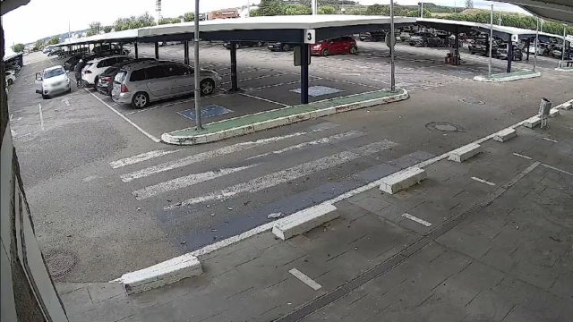 La Guardia Civil detiene a dos personas tras consumar 34 robos con fuerza en el interior de vehículos