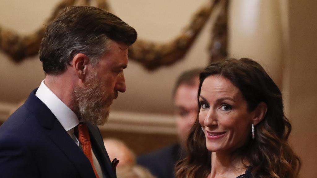 Telma Ortiz en los Premios Princesa de Asturias 2019 junto a Robert Gavin.