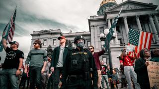 EE. UU. y la ficción democrática