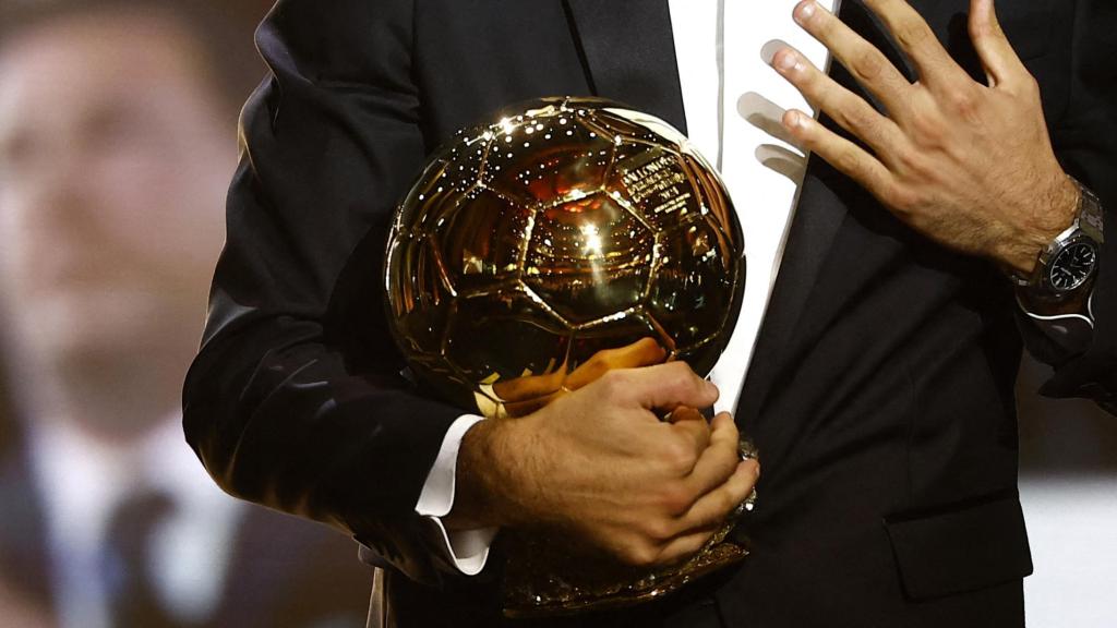 Rodri Hernández recibe el Balón de Oro 2024